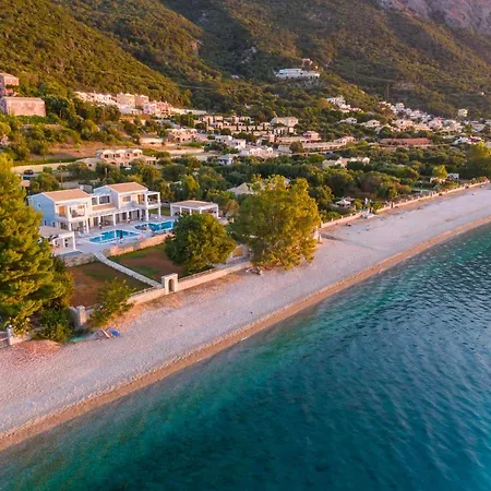 Beachfront - Luxury Apaghio Vilă